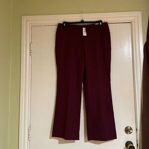 LOFT burgundy women’s curvy trousers in size 14 petite